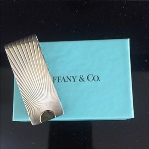 NEW. Tiffany & Co. Sterling  Silver Money Clip.